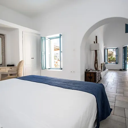 Black Rose Hotel Perissa (Santorini)