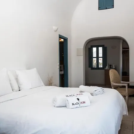 Hotel Black Rose 3*