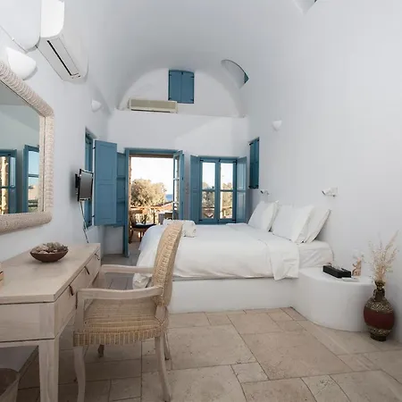 Black Rose Hotel Perissa (Santorini)