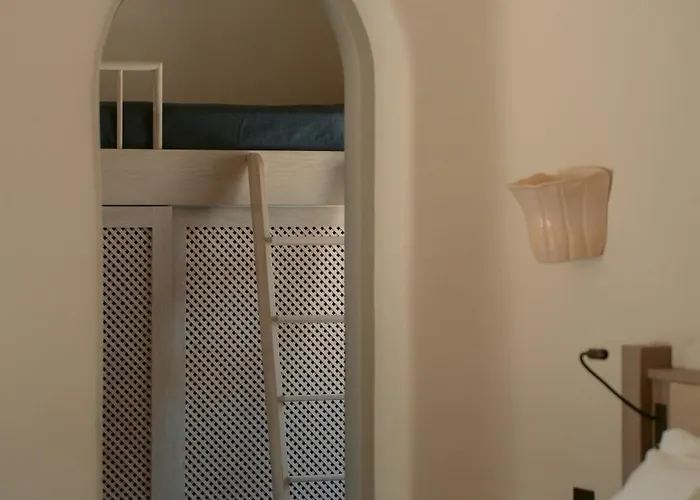 Black Rose Hotell Perissa (Santorini)