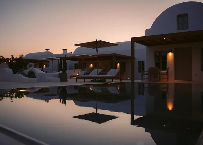 Hotel Black Rose Perissa (Santorini)