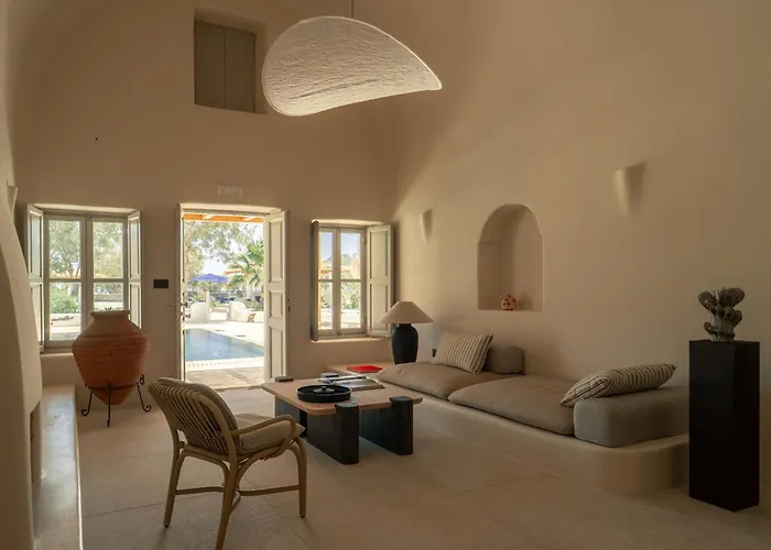 Hotell Black Rose Perissa (Santorini)