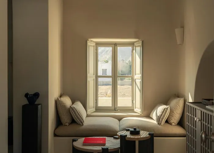 黑玫瑰海滩套房酒店 佩里萨