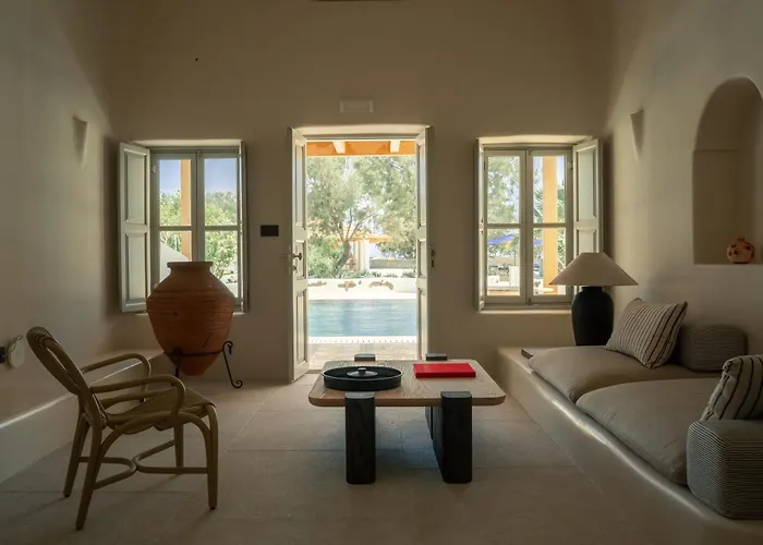 黑玫瑰海滩套房酒店 酒店