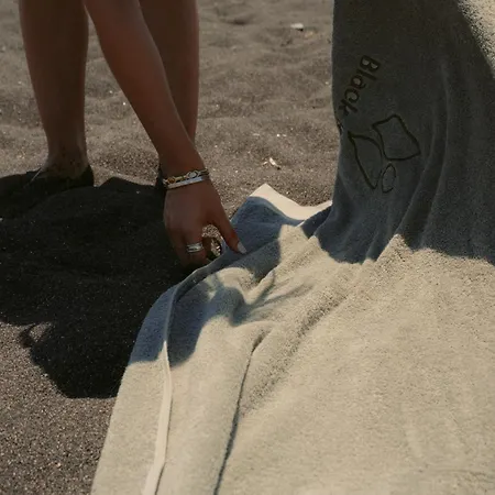 Ξενοδοχείο Black Rose 3*